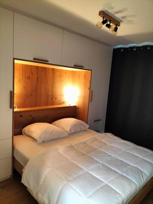 Superbe Appartement avec Parking Malmedy Extérieur photo