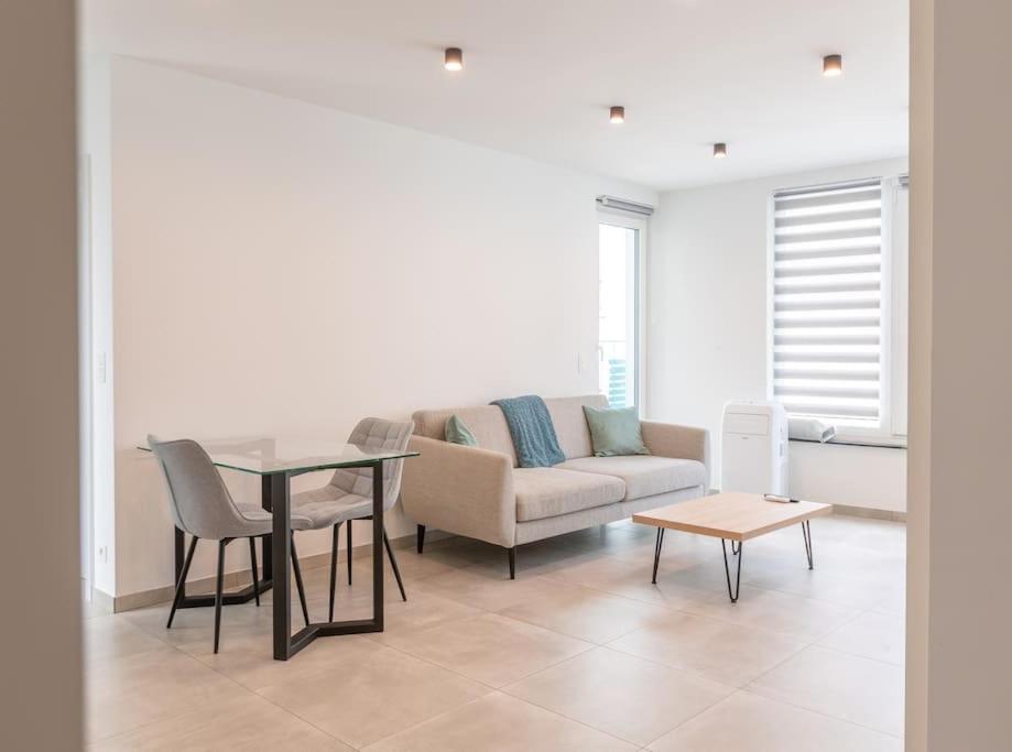 Superbe Appartement avec Parking Malmedy Extérieur photo