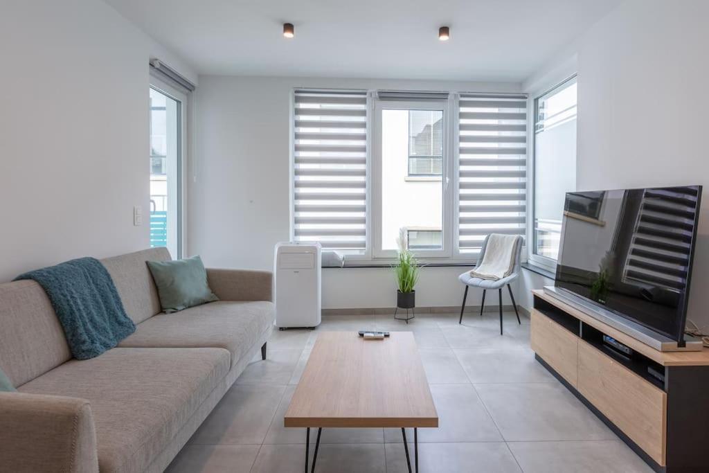 Superbe Appartement avec Parking Malmedy Extérieur photo